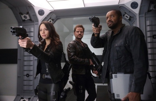 «Черная материя», Syfy, 2015 - кто смотрел, поделитесь мнением