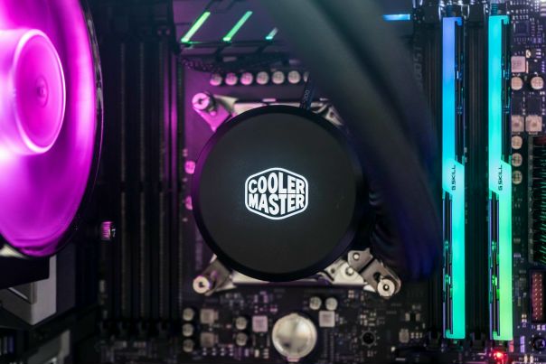 Все, что вам нужно - это охладиться  #MasterLiquid