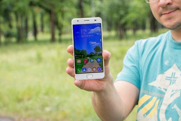 Обзор Oukitel K6000 Plus: «долгожитель» с 4 ГБ ОЗУ!