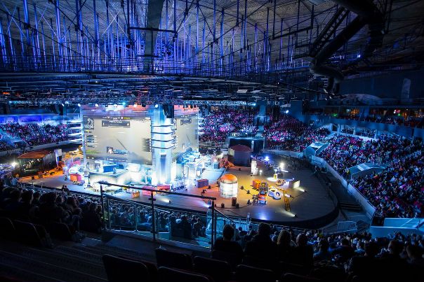 А знаете ли вы, что игровые машины на #Epicenter, который состоялся в эти выходные в Санкт-Петербурге, были собраны  на базе компонентов Cooler Master. Для мощных игровых систем только качественное железо!