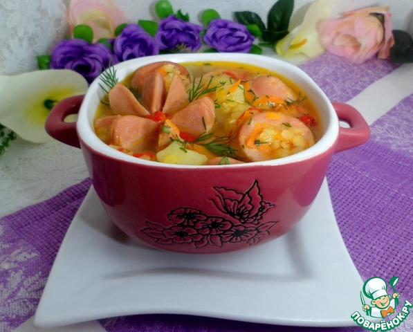 Суп из чечевицы с сардельками