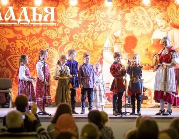 XXVI ВЫСТАВКА-ЯРМАРКА НАРОДНЫХ ХУДОЖЕСТВЕННЫХ ПРОМЫСЛОВ РОССИИ Ладья. Весенняя фантазия-2019  