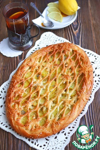 Пирог с картофелем и сливочным маслом