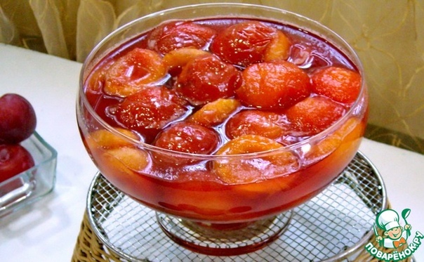 Варенье из абрикосов и розовой сливы