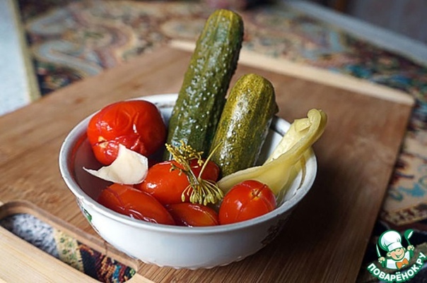 Малосольное овощное ассорти