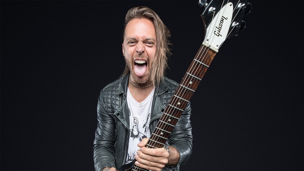 39 лет назад на свет появился Мэтт Так, лидер группы Bullet for My Valentine и супергруппы AxeWound.