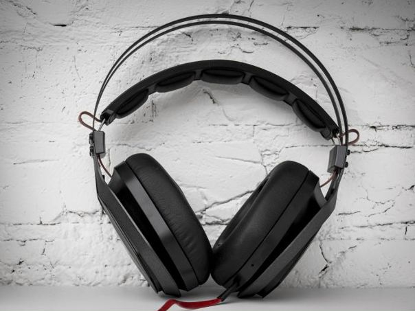 Обзор гарнитуры MasterPulse over-ear на playground.ru 
