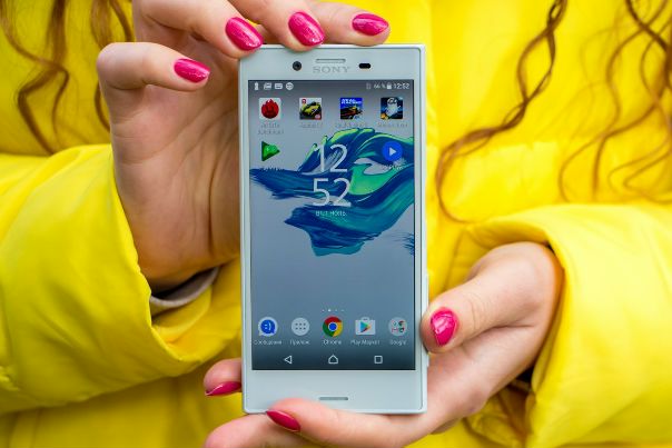 Обзор смартфона Sony Xperia X Compact (F5321)!