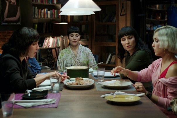 Тайна 7 сестер (What Happened to Monday), 2017 - кто смотрел, поделитесь мнением о фильме
