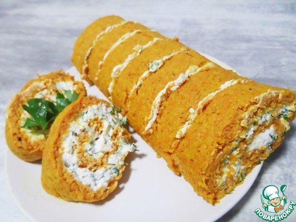 Морковный рулет с творожной начинкой
