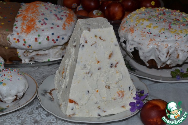 Пасха творожная с сухофруктами и орехами