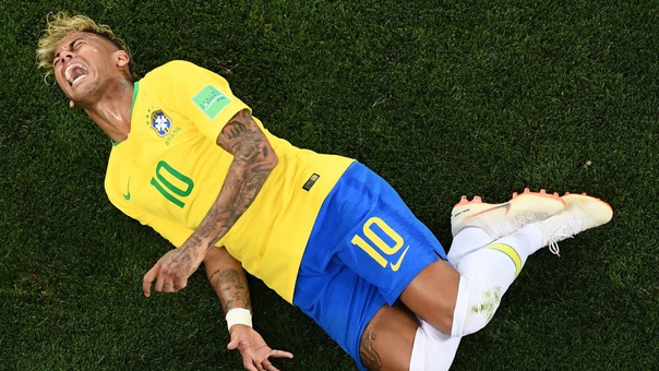 Неймар покинул тренировку Бразилии спустя пять минут #WorldCup #Russia2018 #ЧМ2018 #Ф2018 