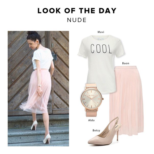 LOOK OF THE DAY: Nude