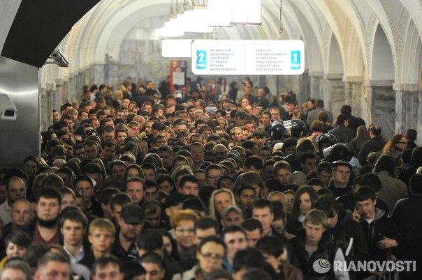 Собянин назвал фейком призыв не пользоваться метро в часы пик: 