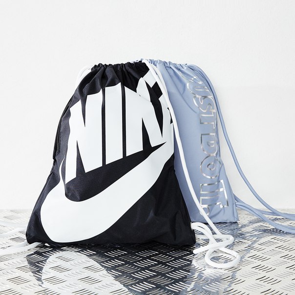 Не только удобные, но и стильные — еще больше спортивных сумок вы найдете у нас на сайте: 
