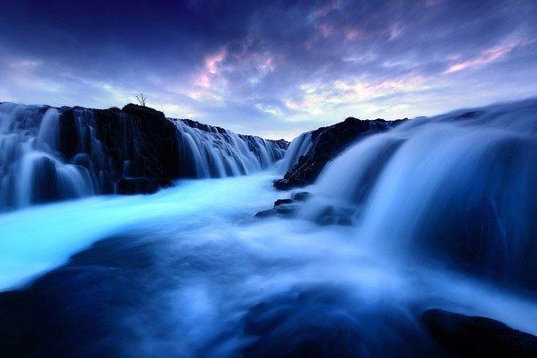 Водопад Bruarfoss, Исландия.