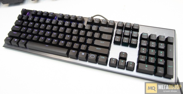 Cooler Master CK550 – удачный пример хорошо сбалансированной механической клавиатуры, оптимизированной под эксплуатацию в играх. Подробнее: 
