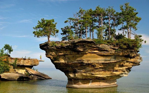 Необычный остров на озере Гурон, штат Мичиган