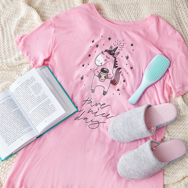 Пижама для настоящих девочек, которые верят в чудеса и, конечно, в существование единорогов! 