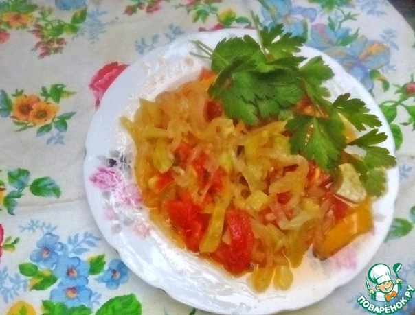 Кабачковый салат с болгарским перцем 