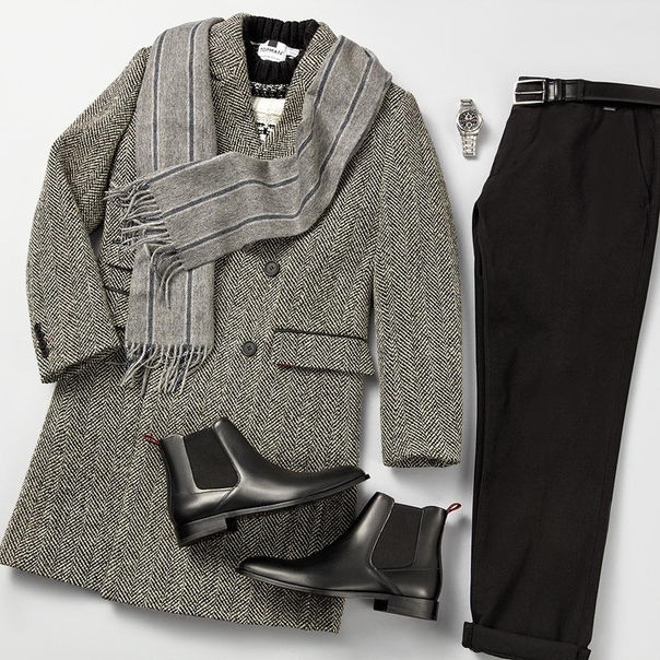 Чтобы создать впечатление серьезного человека на собеседовании или деловой встрече, выбирайте классику спокойных тонов: черные брюки, темный свитер с неброским принтом, серое пальто и шарф в полоску, ботинки-челси.  