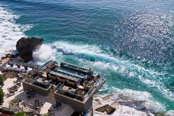 Ресторан с видом на океан, Бали, Индонезия