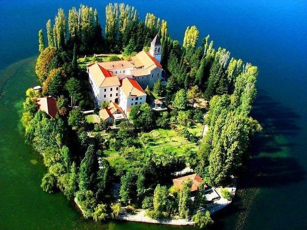 Монастырь Висовац, Хорватия